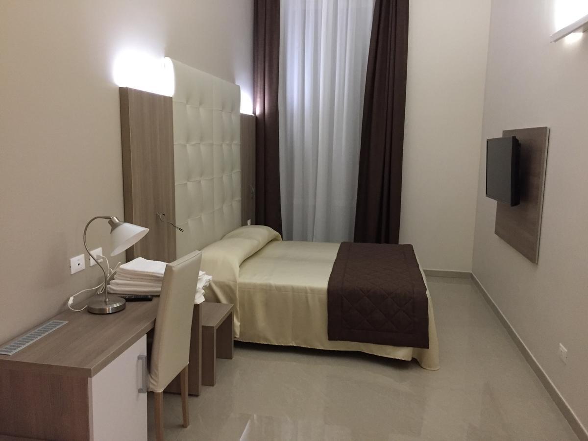 Hotel Bel Soggiorno Генуа Екстериор снимка