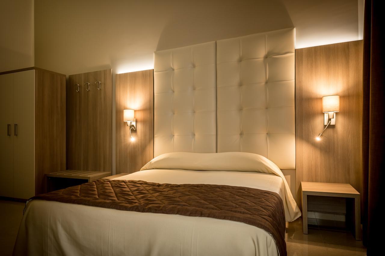 Hotel Bel Soggiorno Генуа Екстериор снимка