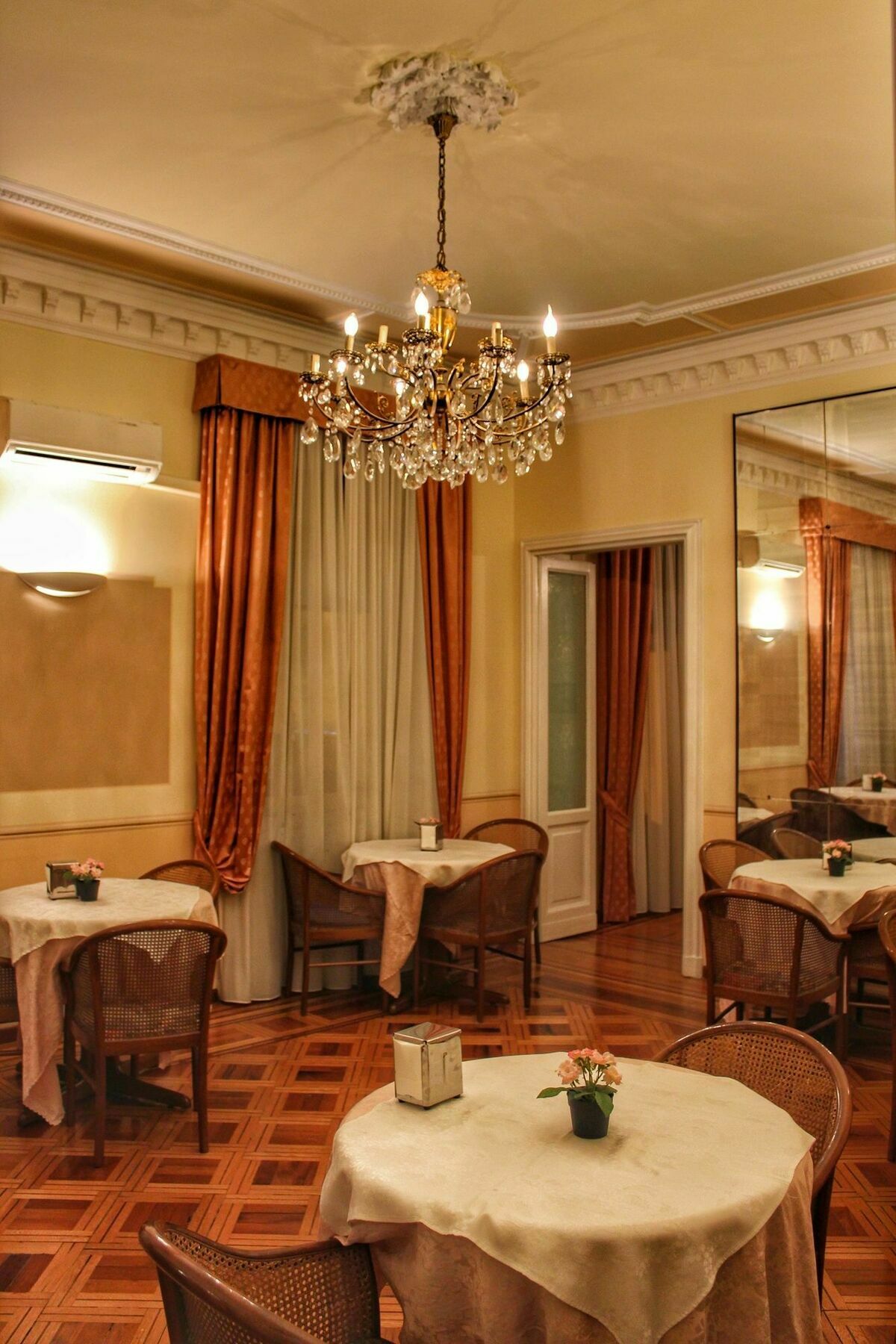 Hotel Bel Soggiorno Генуа Екстериор снимка